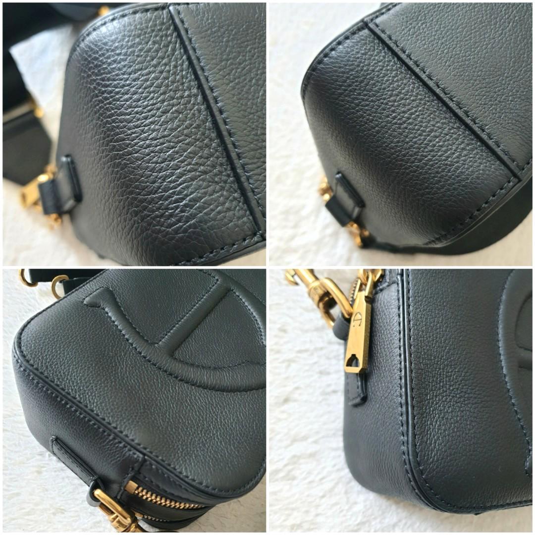 Aigner adeline best sale camera bag