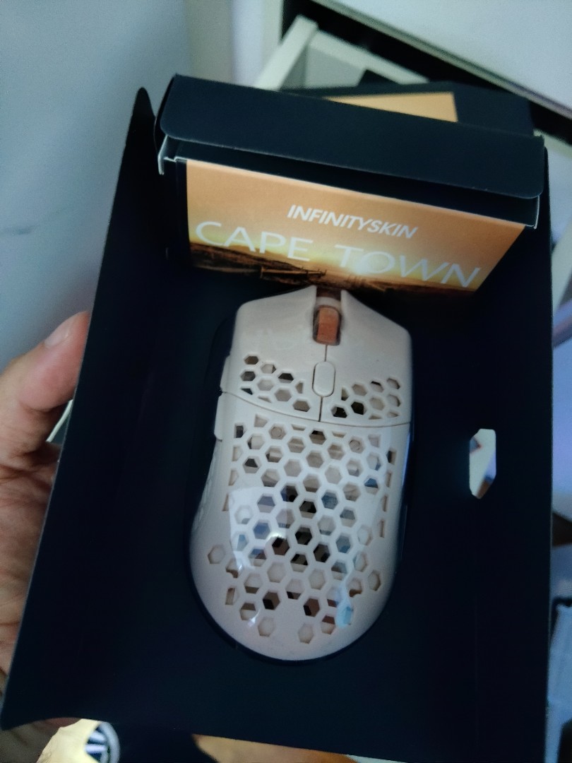 Finalmouse Ultralight 2 Cape Town Specs