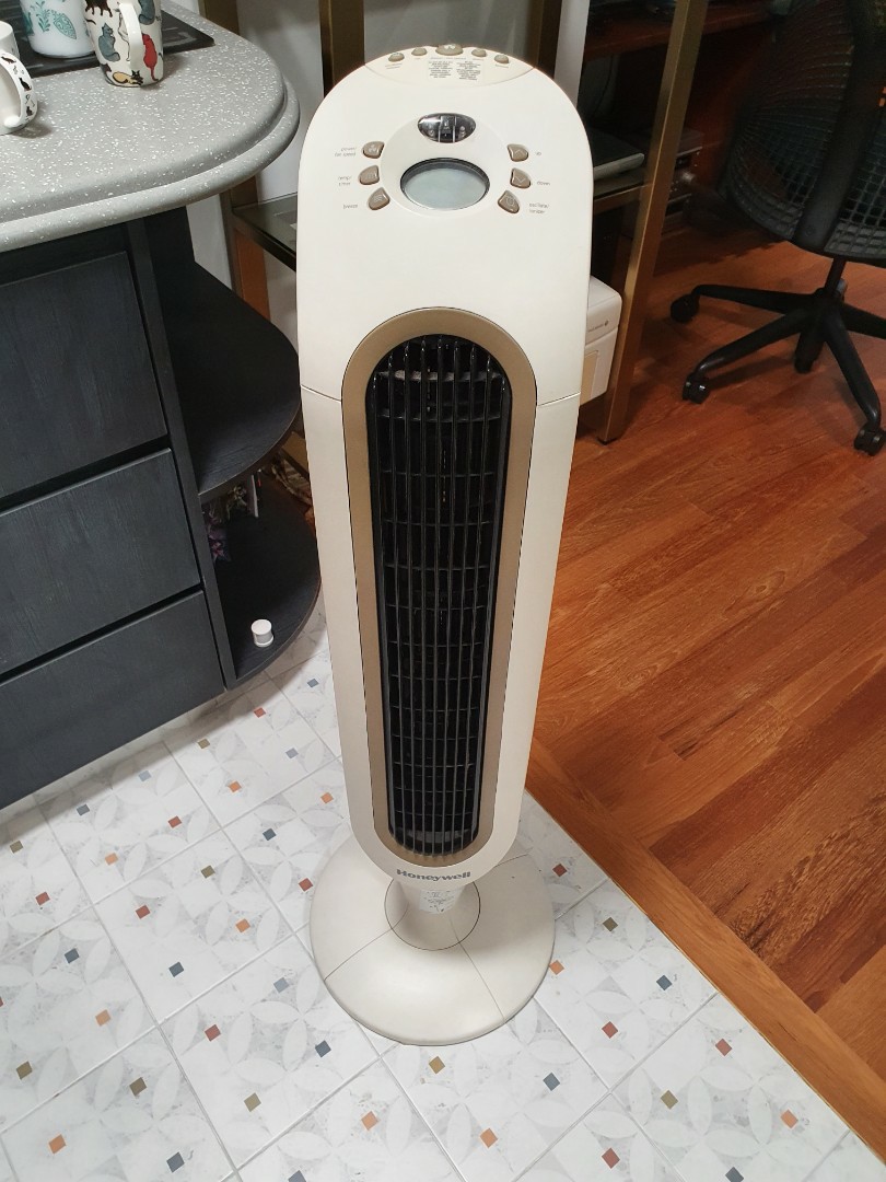 Honeywell Tower Fan Ionizing, TV & Home Appliances, Air Conditioners