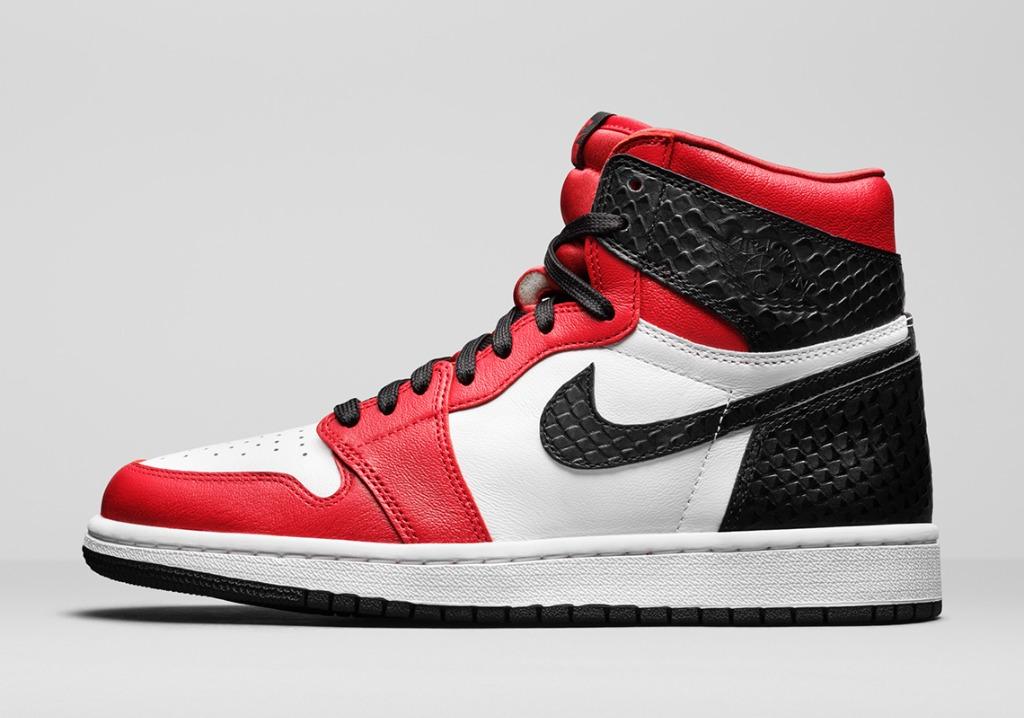 Air jordan 1 chicago satin store