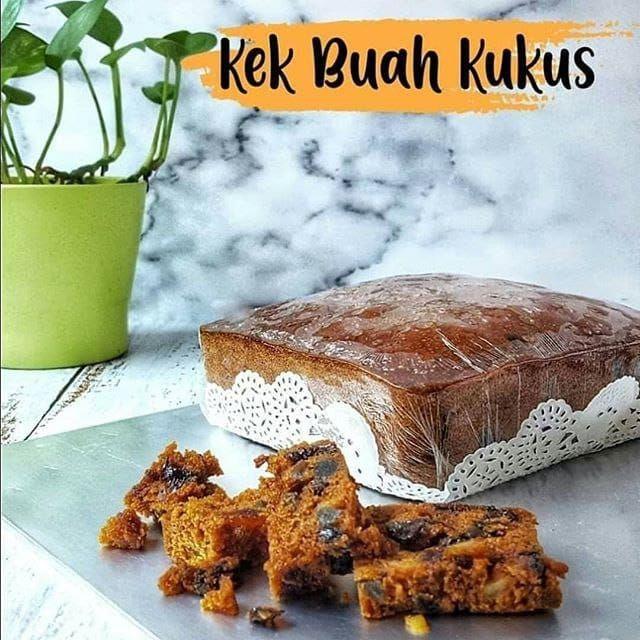 Kek Buah Kukus Mamasab Fruits Cakes Food Drinks Local Delights Halal Snacks Desserts On Carousell