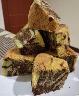 8 Keto Pandan Cocoa Chocolate Chiffon Cake | Net carbs 2.5g