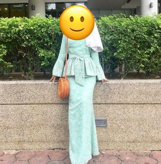 (Category: ) located in . Submitted by minimalcloset89 (Listing ID 1032796346, Image 1). Description: .