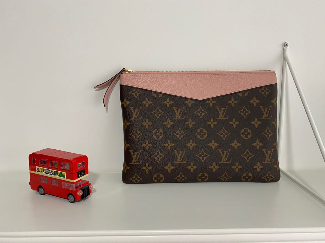 Shop Louis Vuitton MONOGRAM Canvas Leather Clutches (M62942) by