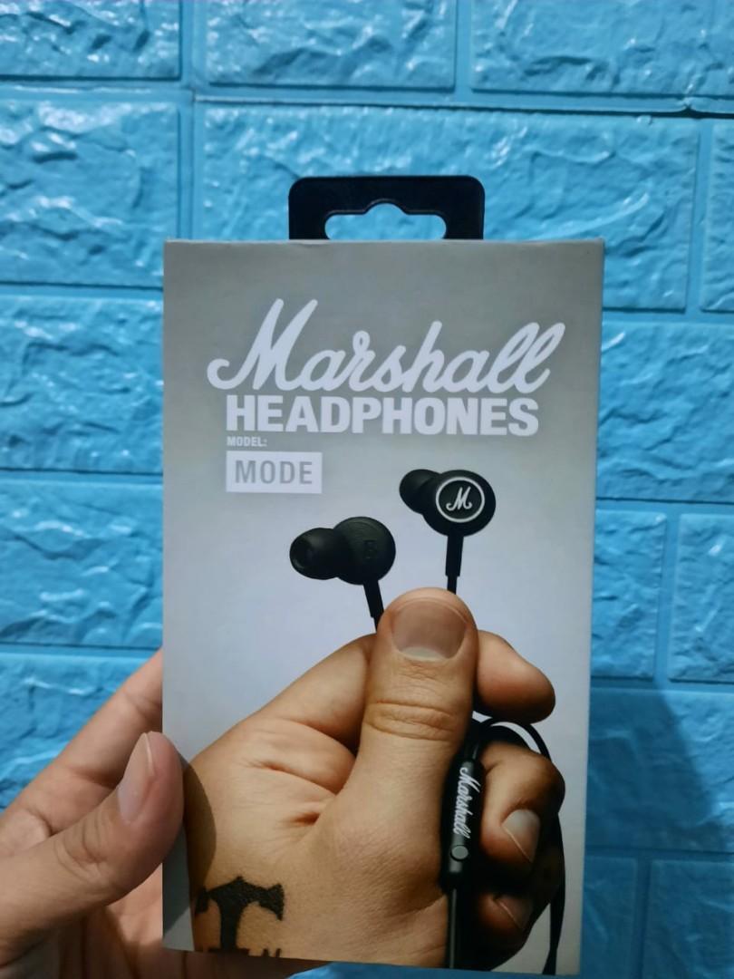 Marshall headphones model mode hitam original, Telepon Seluler \u0026 Tablet,  Aksesoris Tablet \u0026 Handphone, Aksesoris Ponsel di Carousell