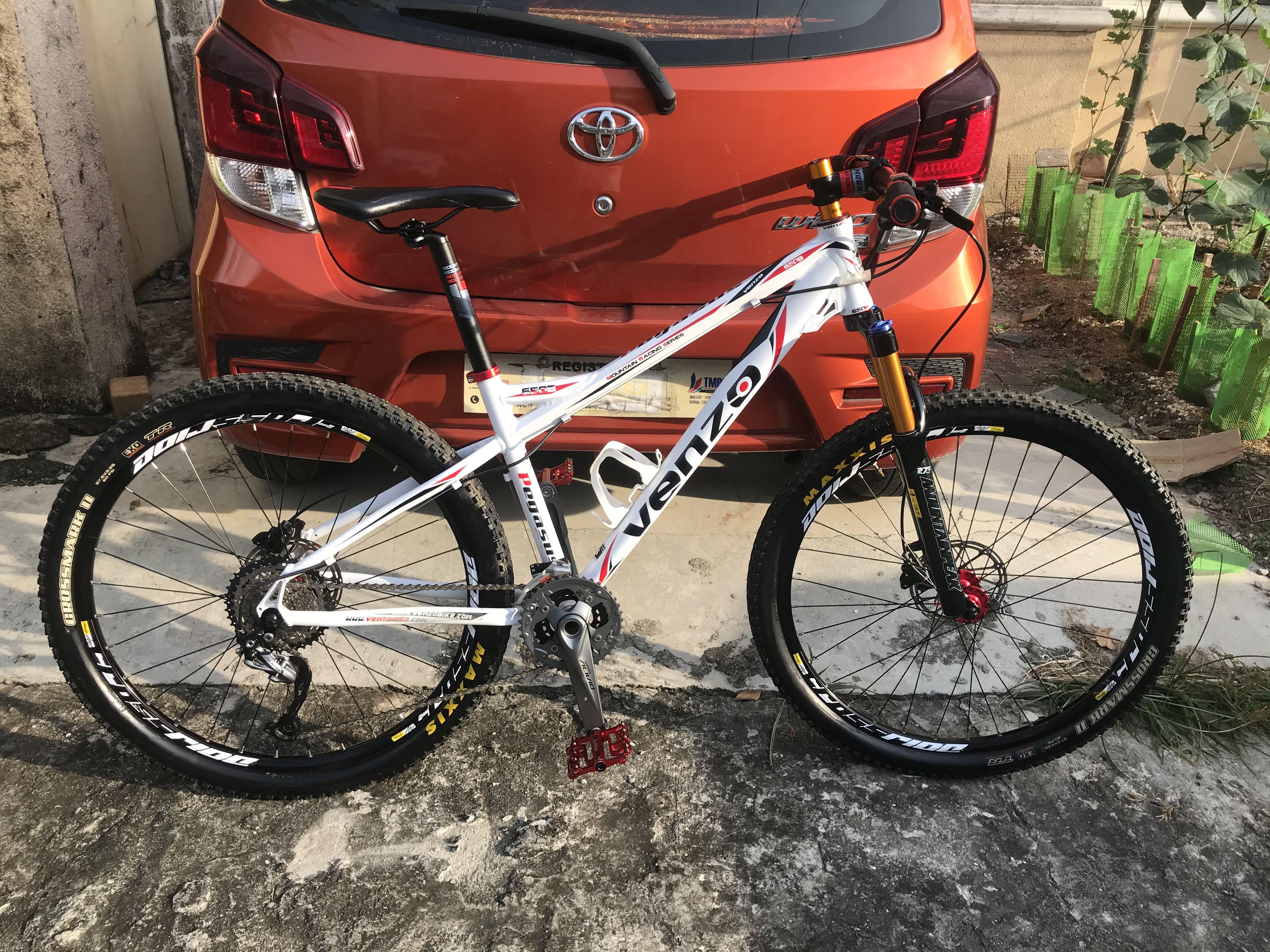 Venzo pegasus 650b