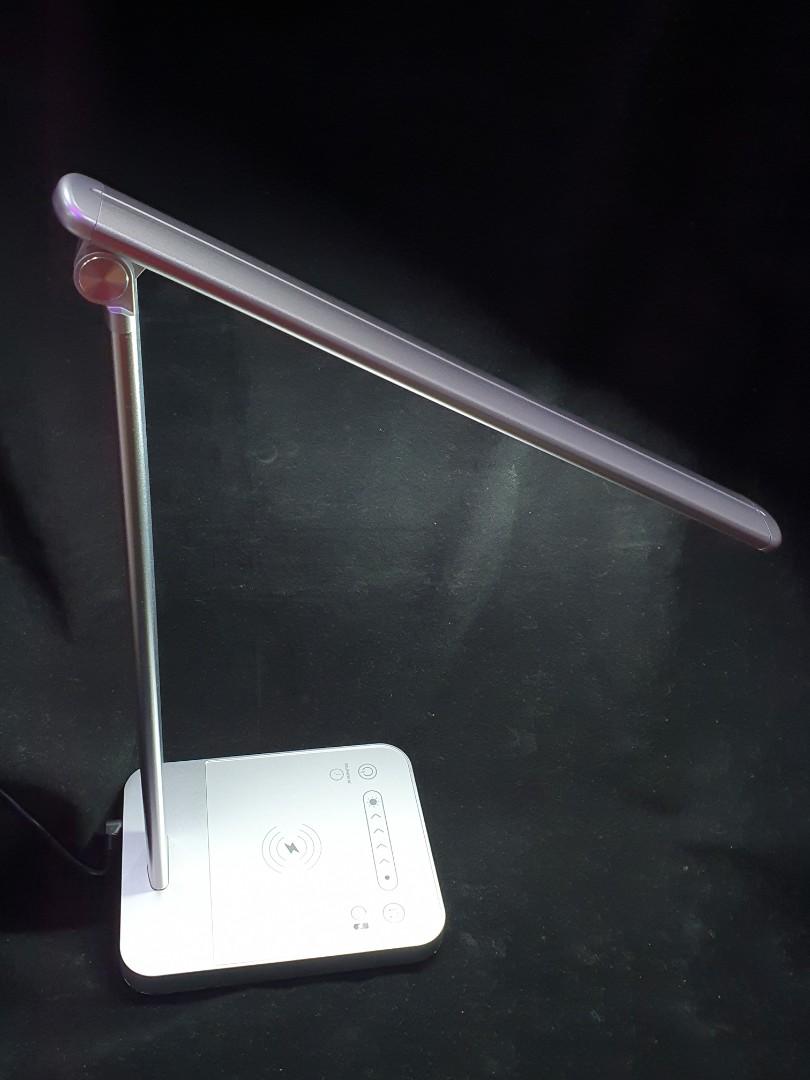 Napatek smart led desk outlet lamp
