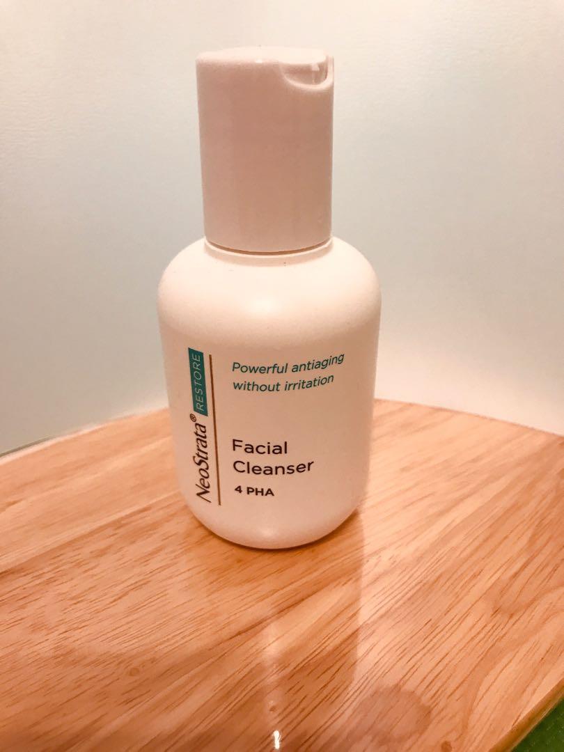neostrata restore facial cleanser