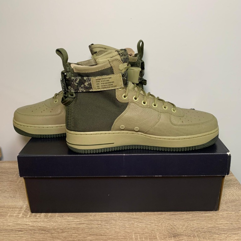 Nike Men s SF AF1 Air Force 1 Mid SG Goddess of victory sneaker