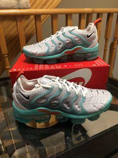 Nike Vapormax plus “Teal”