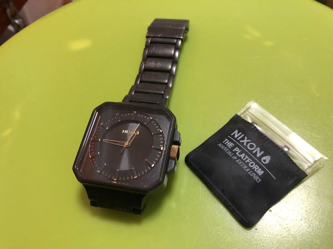 nixon platform watch