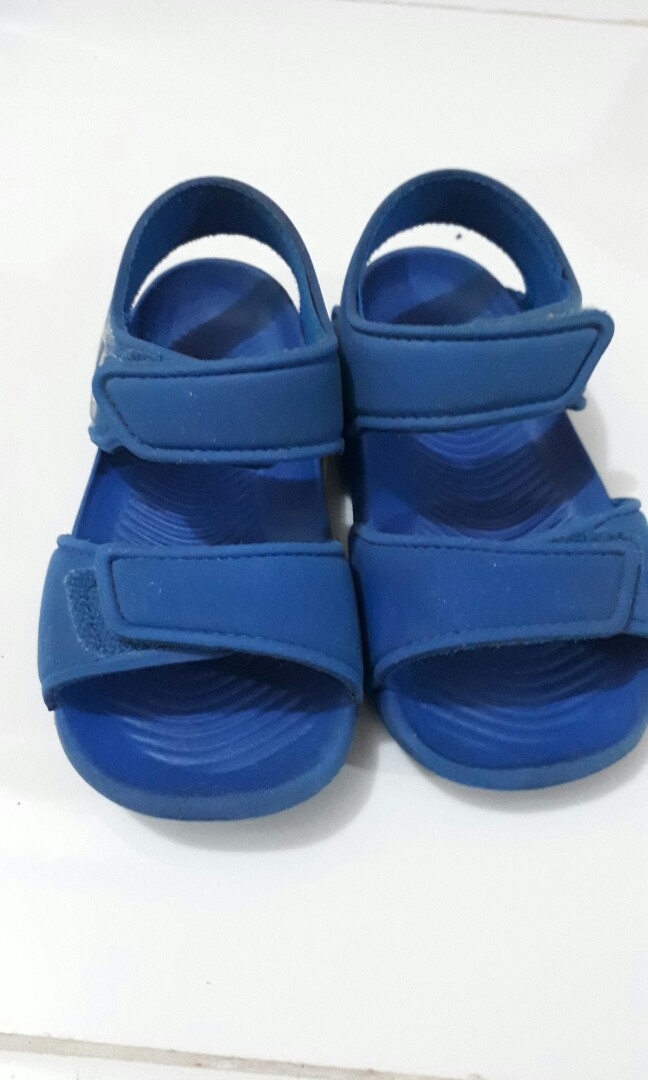 nike sandals original