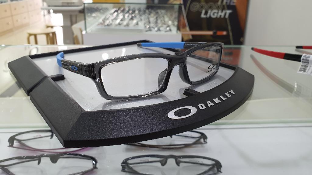 Oakley cheap crosslink youth