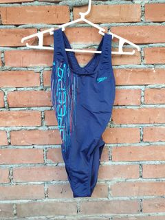 (Category: ) located in . Submitted by isellclothesandstuff (Listing ID 1032885161, Image 1). Description: .