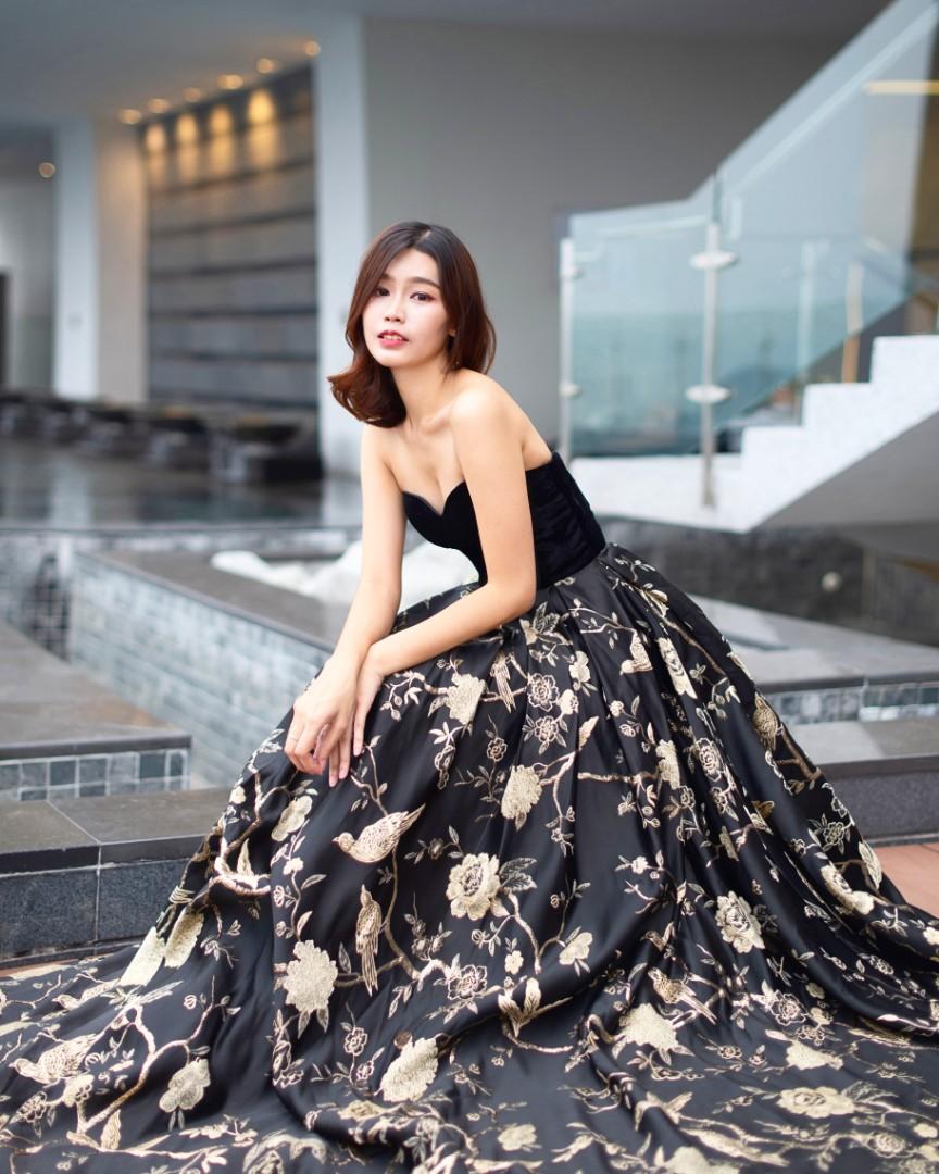 Black long deals gown for rent