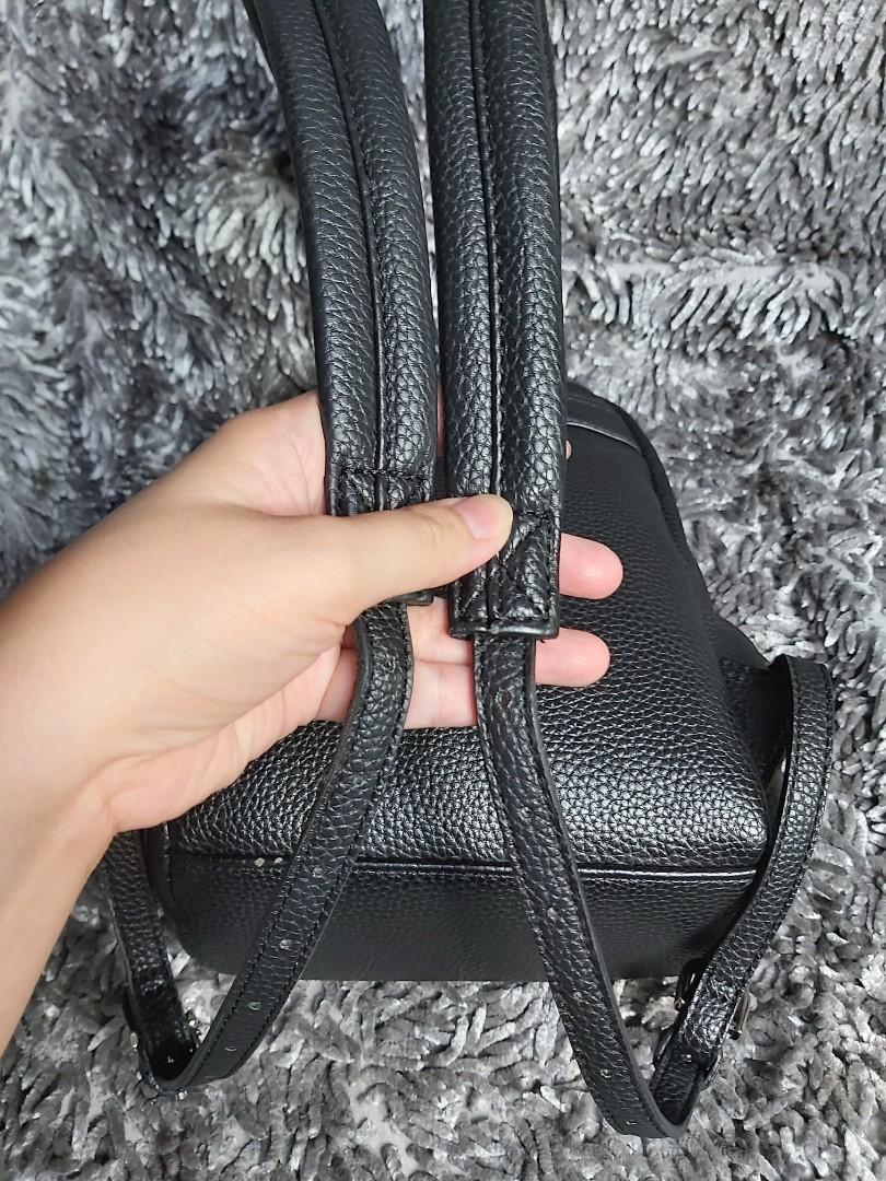 Samantha Vega Backpack Women S Fashion Bags Wallets Backpacks On Carousell Samantha Vega Backpack Women S Fashion Bags Wallets Backpacks On Carousell