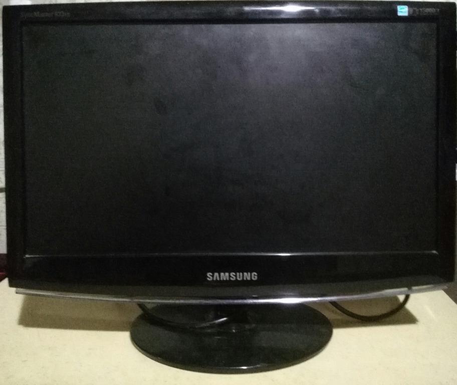 samsung monitor 19 vga 720p computers