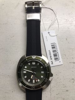 (Category: ) located in . Submitted by seikowatchfactory (Listing ID 1032869515, Image 1). Description: .