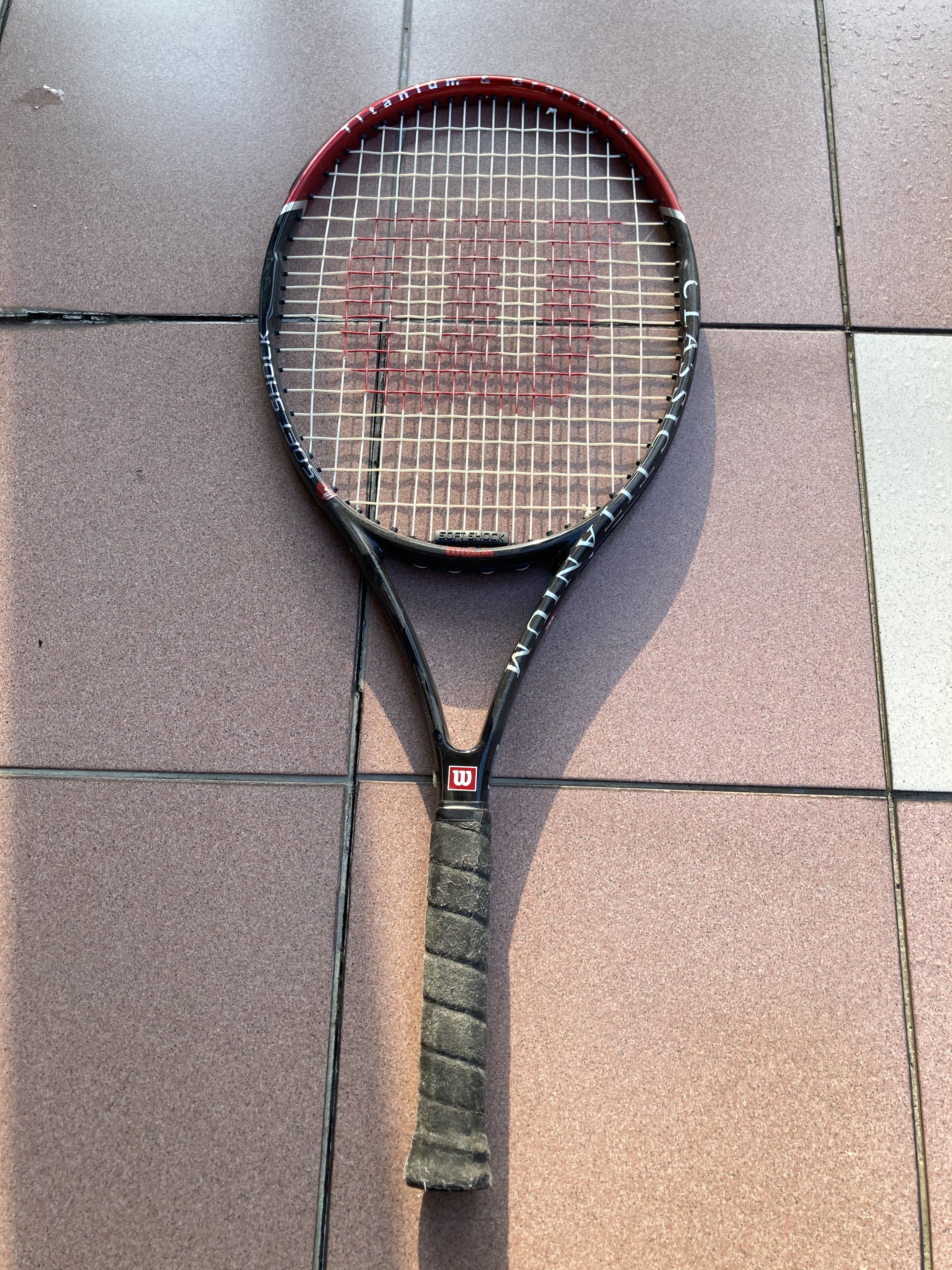 Amazon.com : WILSON Ultra V4 Tour Tennis Racket Bag - Blue : Sports &  Outdoors