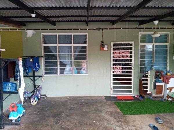 Teres Setingkat Kampung Padang Kuantan Renovated Property For Sale On Carousell