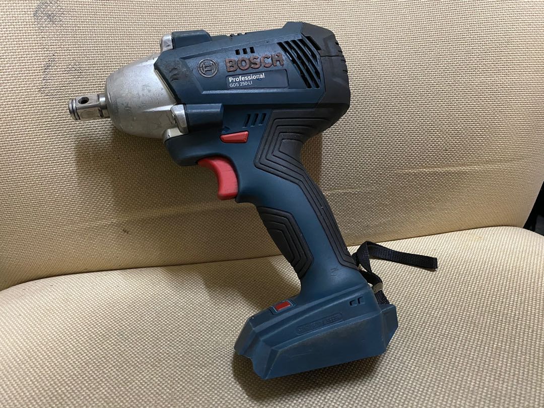 Used cordless impact wrench clearance