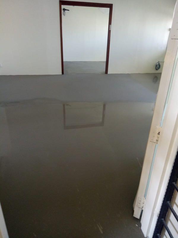 Mapei 25kg self leveling compound, Everything Else on Carousell