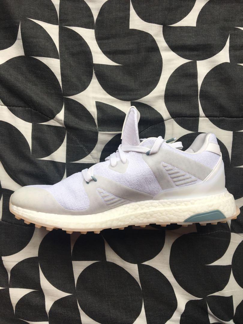 Adidas Crossknit 3.0 LastChance Men s Fashion Footwear Sneakers on Carousell