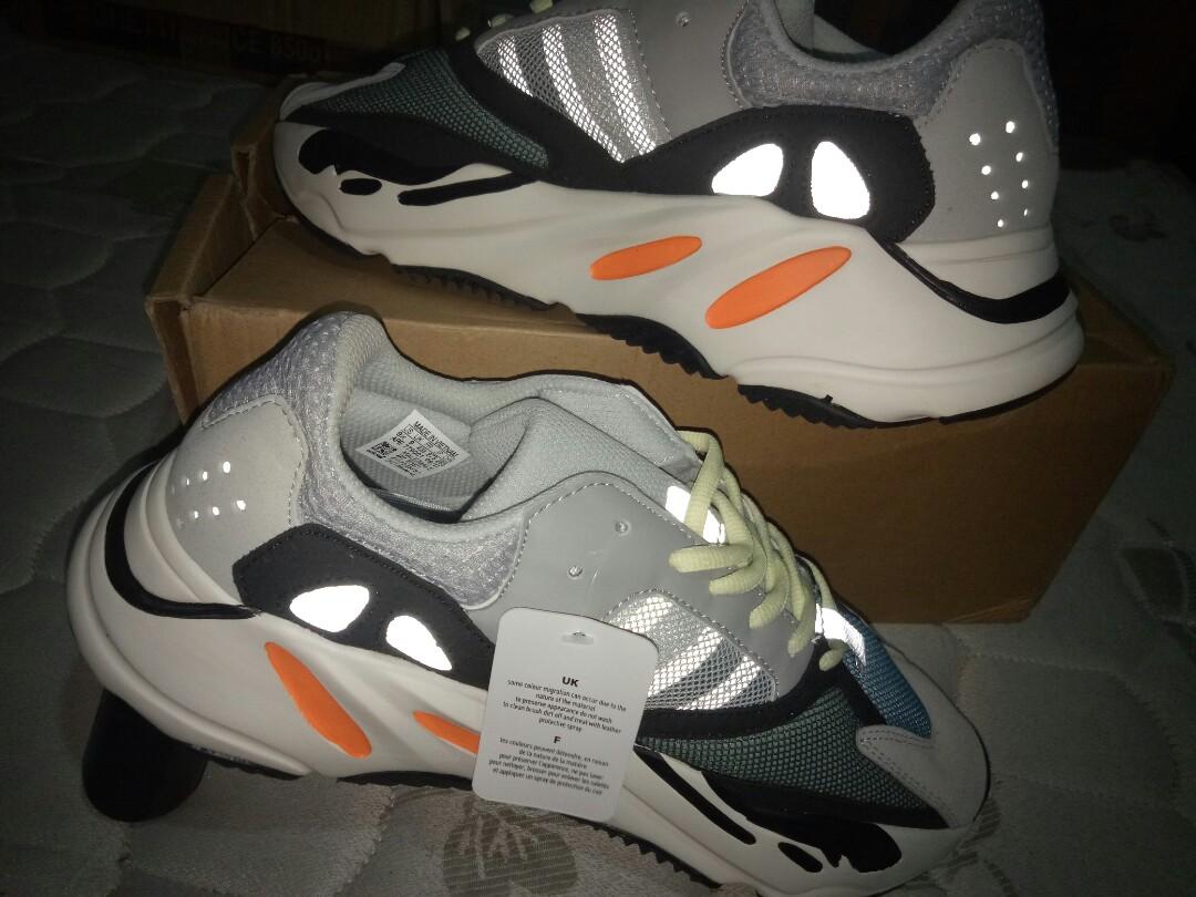 Adidas yeezy 700 sale wave runner price