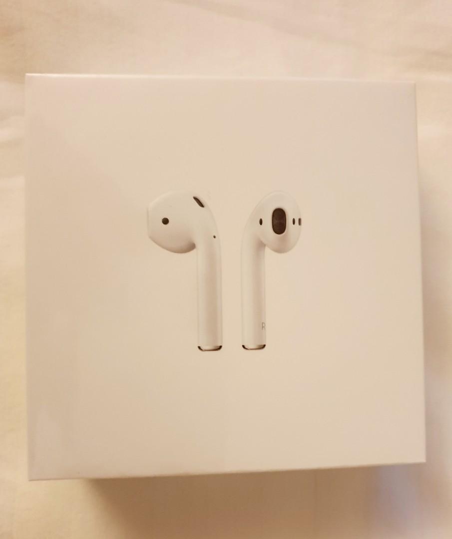 brand new apple airpods