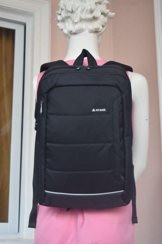 authentic airwalk backpack