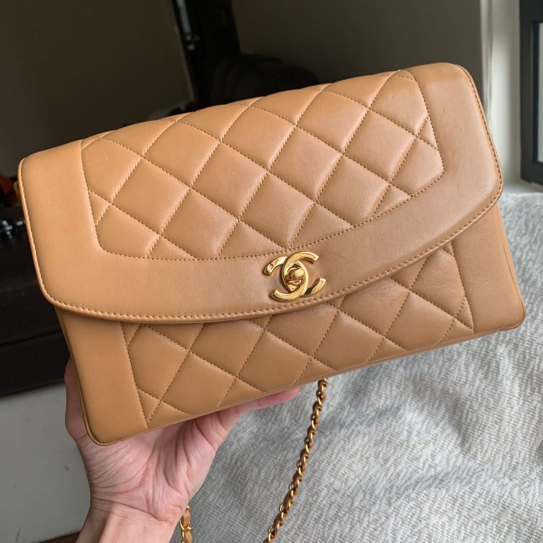 Chanel best sale beige diana