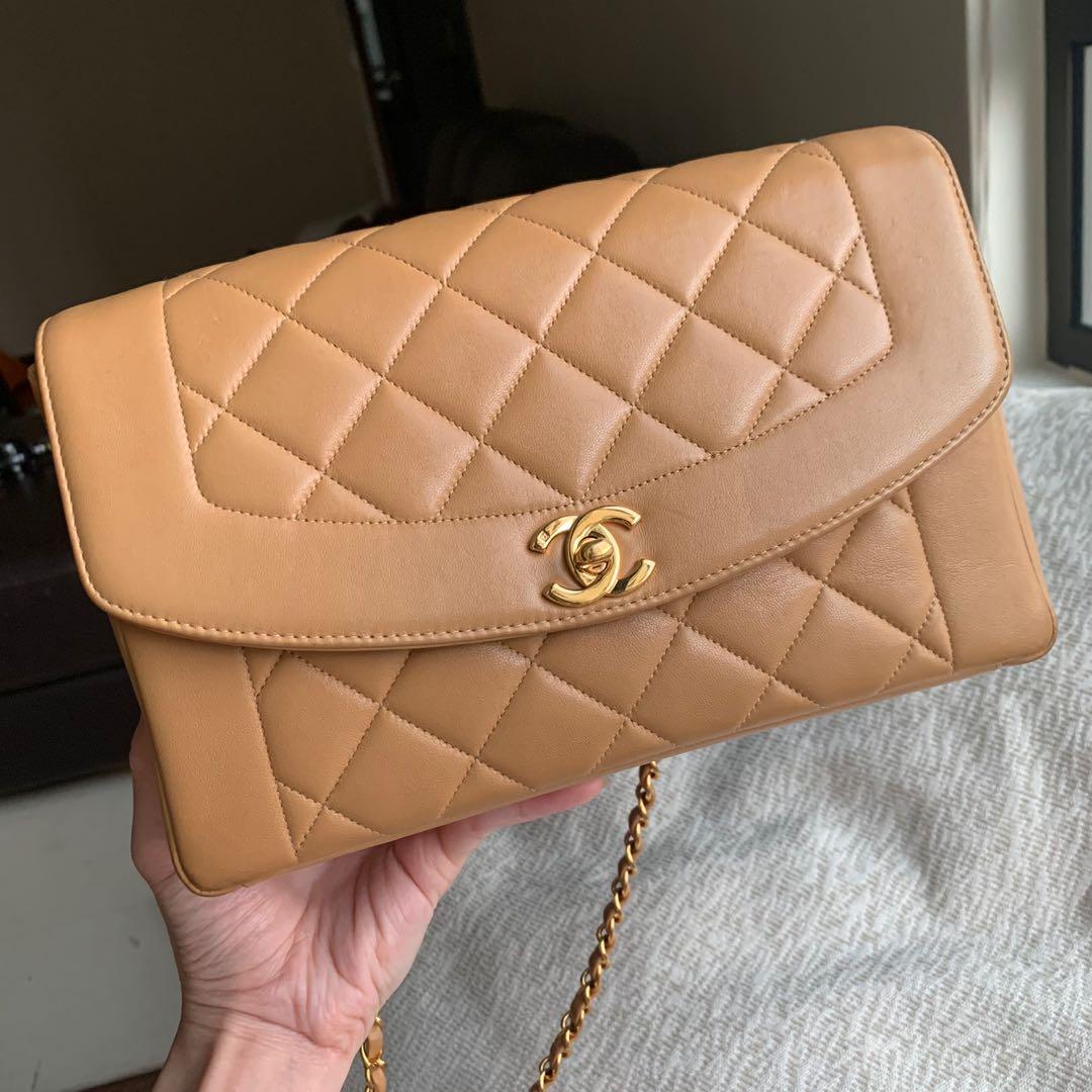 AUTHENTIC CHANEL Beige Diana Medium Flap Bag with BACK POCKET [FULL BOX  SET], Luxury, Bags & Wallets on Carousell