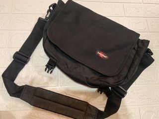 (Category: ) located in . Submitted by authenticandpreloved (Listing ID 1008829417, Image 1). Description: .