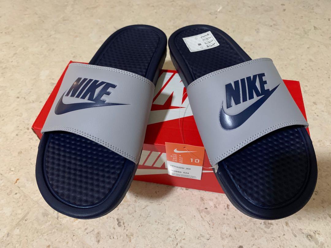 Brand New Nike Benassi Slides (Size 10 
