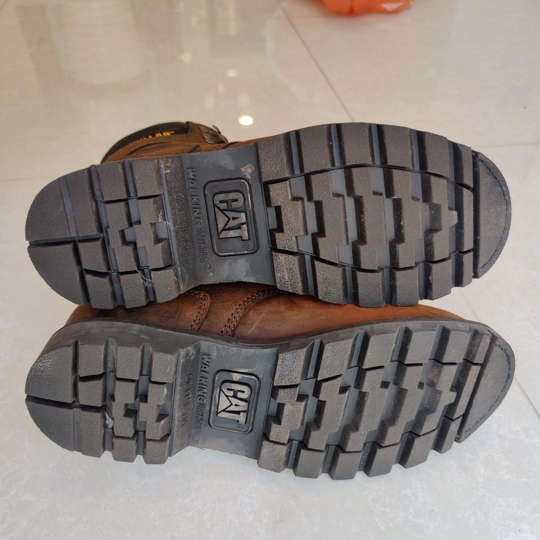 Caterpillar walking machine boots 2025