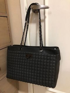 (Category: ) located in . Submitted by evashopping (Listing ID 1038623543, Image 1). Description: .