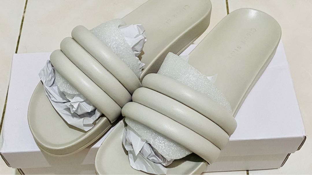 cloud bliss slippers