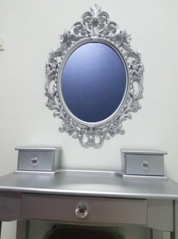 Dressing Table (Category: Tables & Sets) located in Kuala Lumpur. Submitted by lucky.norasly (Listing ID 1038508095, Image 3). Description: { Dressing Table } Color: Silver Sparkling Measurement: 40x81x90cm Price = Rm:400 ~ Clearance Item ~ Used Self Pickup ~ Preferred ( Seri Kembangan ) Delivery ~ Charges depending on distance Area: Seri Kembangan, Selangor Note: Please check the measurement & price at the picture before confirm with me! Interes