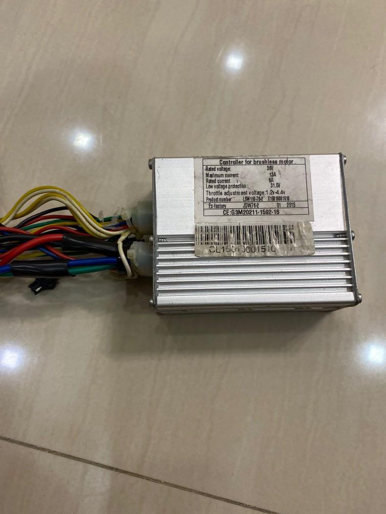 Ebike controller (Category: Parts & Accessories) located in Singapore. Submitted by nathan_ps (Listing ID 1038568523, Image 1). Description: 36v Ebike controller with pas .