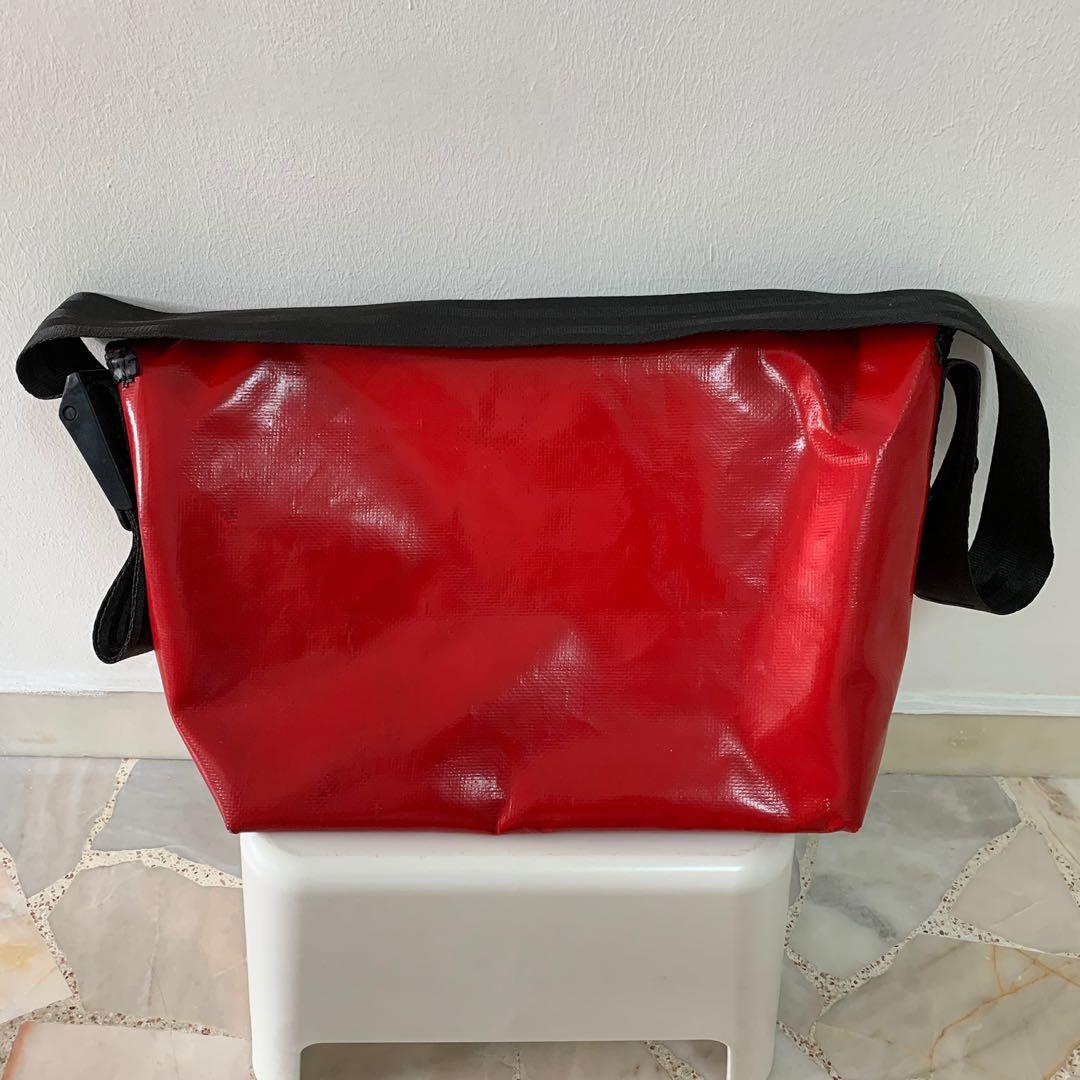 Freitag Messenger Bag Freitag F42 Surfside 6 Bag, Men's Fashion, Bags