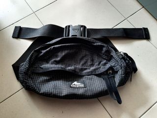 (Category: ) located in . Submitted by wakkidul77 (Listing ID 1038477832, Image 1). Description: .
