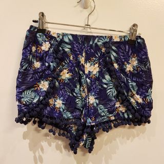 (Category: ) located in . Submitted by arielleesca (Listing ID 1038475847, Image 1). Description: .