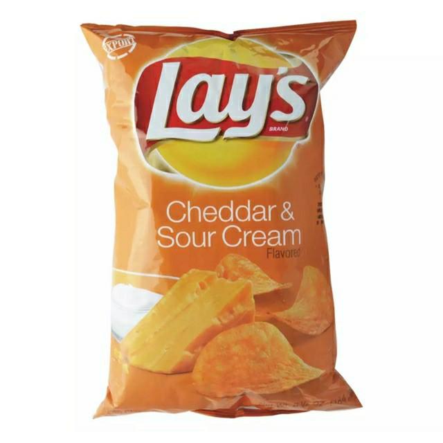 Lays Cheddar & Sour Cream 184g, Food & Drinks, Local Eats on Carousell