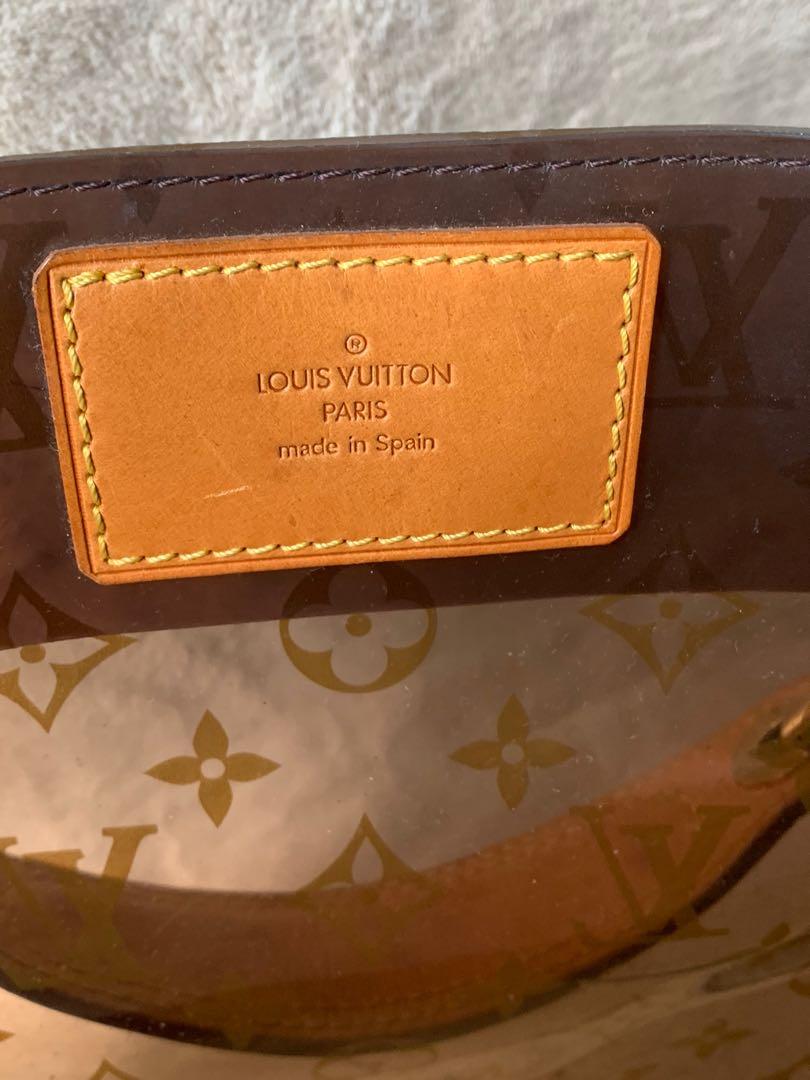 Ambre handbag Louis Vuitton Brown in Plastic - 33458671