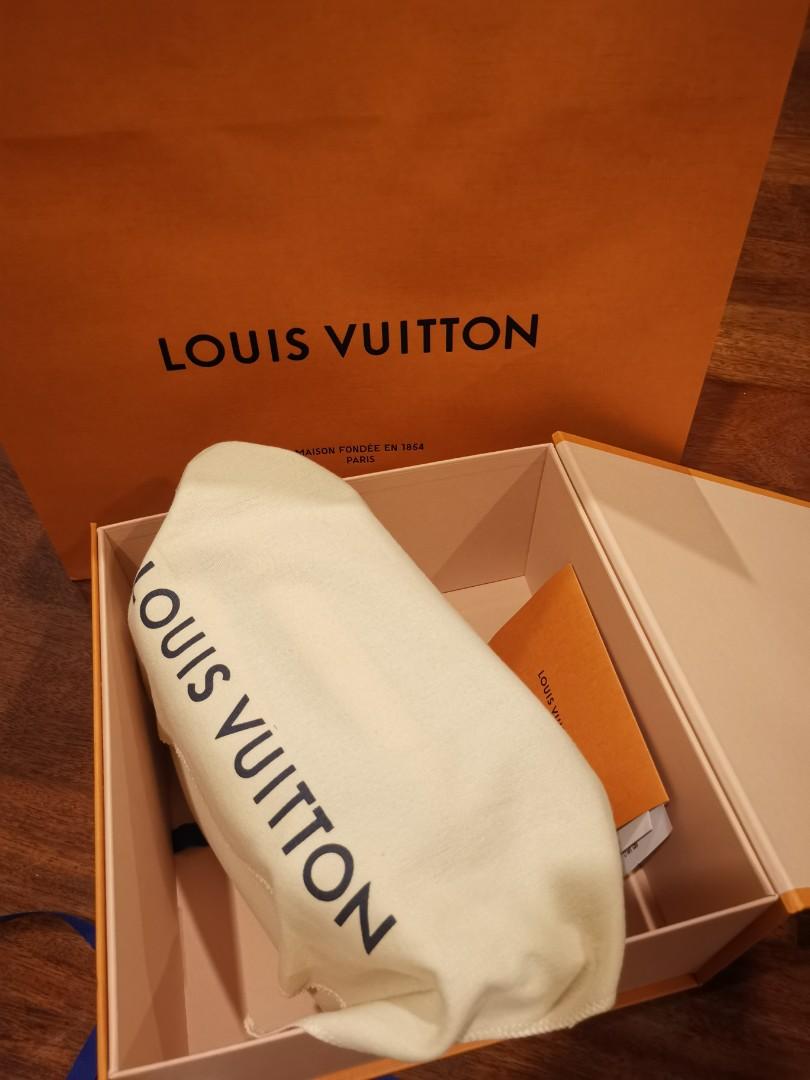 精品】Louis Vuitton Nice Mini開箱｜LV人氣化妝包，綁上絲巾巧變斜背