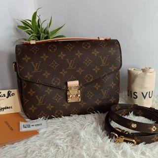 lv pochette metis price philippines