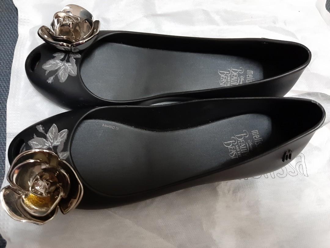 beast fashion sandals