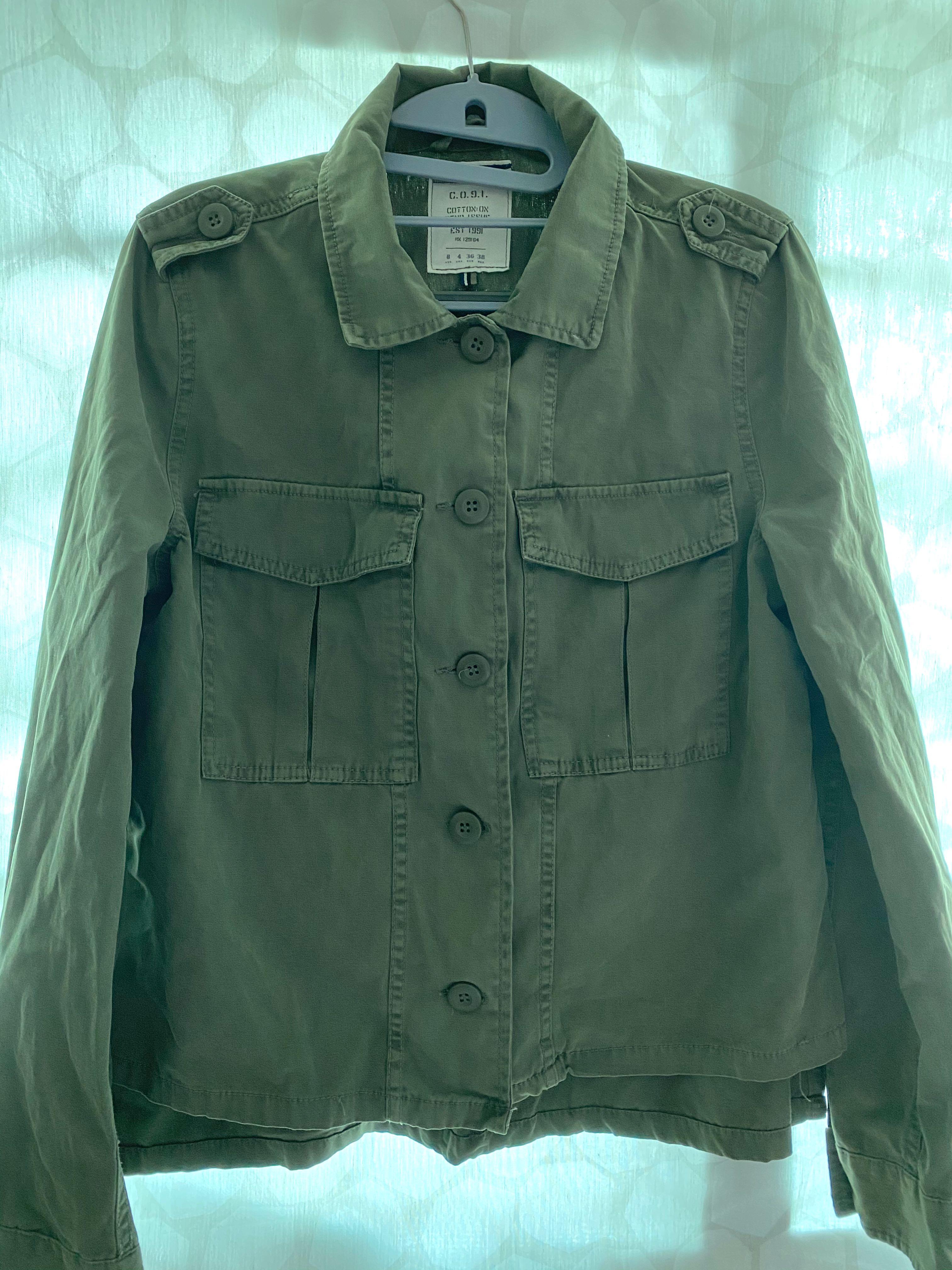 olive green military jacket