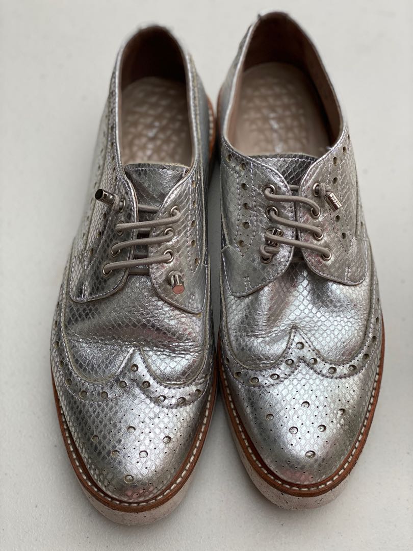 hush puppies brogues