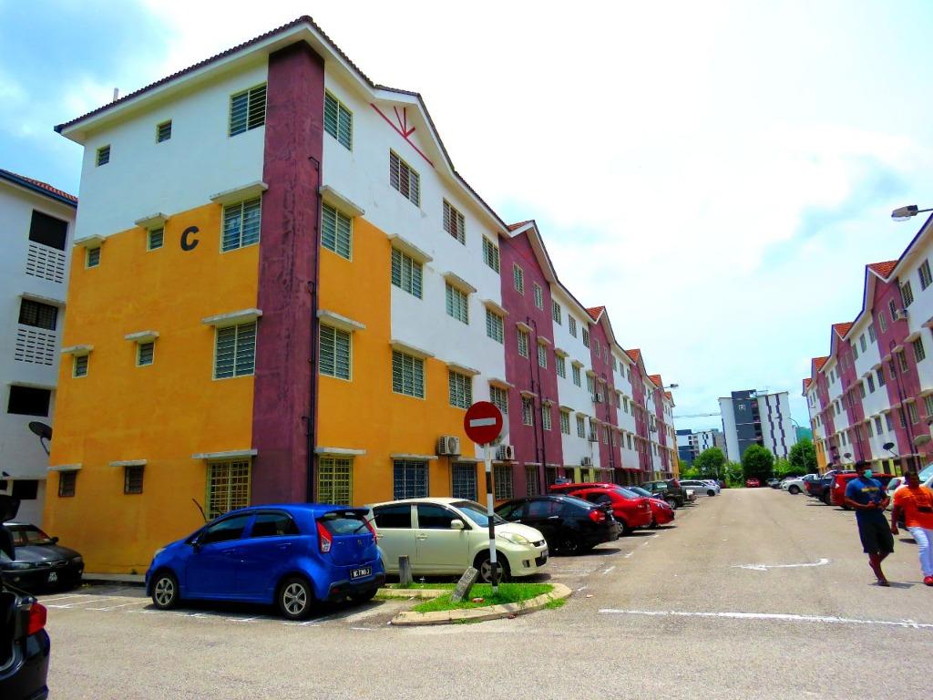 Rumah Murah Murah Ground Floor Pangsapuri Arista Bandar Parkland Klang Property For Sale On Carousell